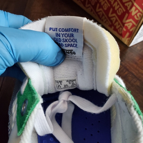 Vans Old Skool Overt Marshmallow/Multi Women Size 9, Men Size 7.5 - Picture 12 of 12